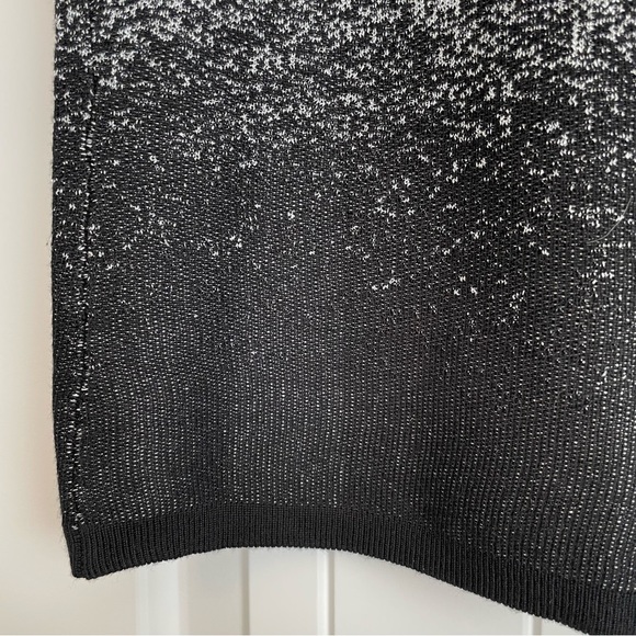 Draper’s & Damon’s black and silver metallic short sleeve sweater. women’s. - Picture 5 of 7